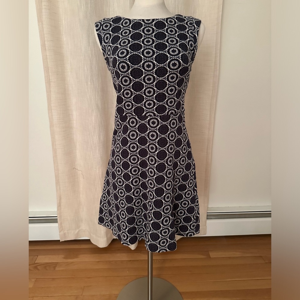 Loft Swirl Dress (Navy) 👗🤍🌟